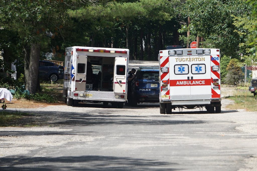 Ambulance | vehículo de emergencia
